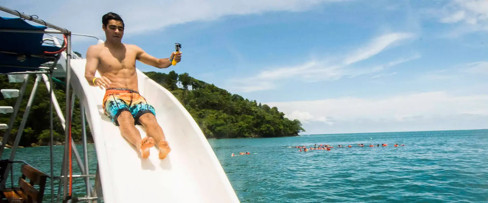 Tour de Catamarán Manuel Antonio  | Costa Rica