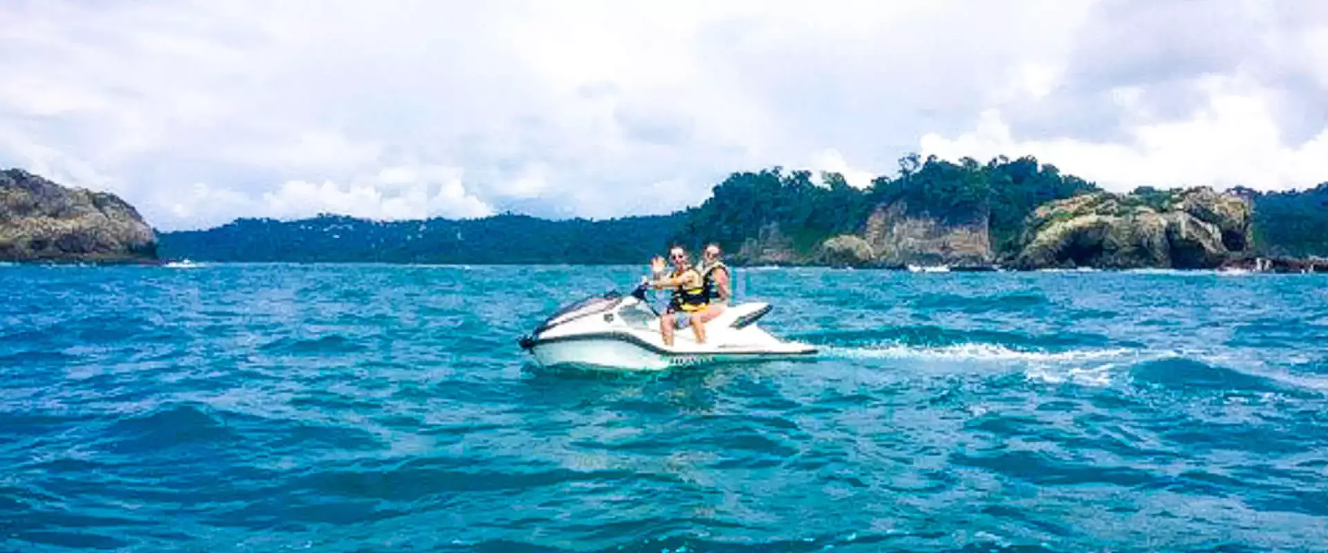 Aventura de Jet Ski (avistamiento de ballenas y delfines) | Costa Rica